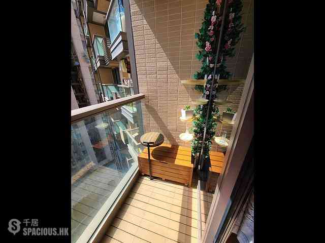 Hung Hom - Upper East 01