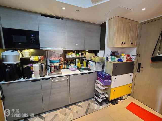 Hung Hom - Upper East 06