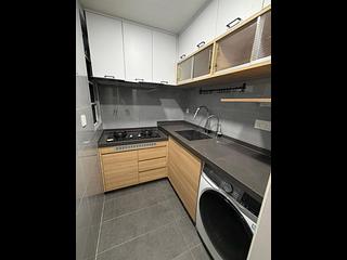 Chai Wan Kok - Kam Fung Garden Block 2 04