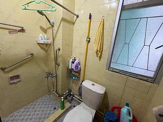 Wan Chai - Phoenix Court Block 3 08