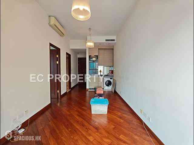 Wan Chai - The Avenue Phase 2 Block 1 05