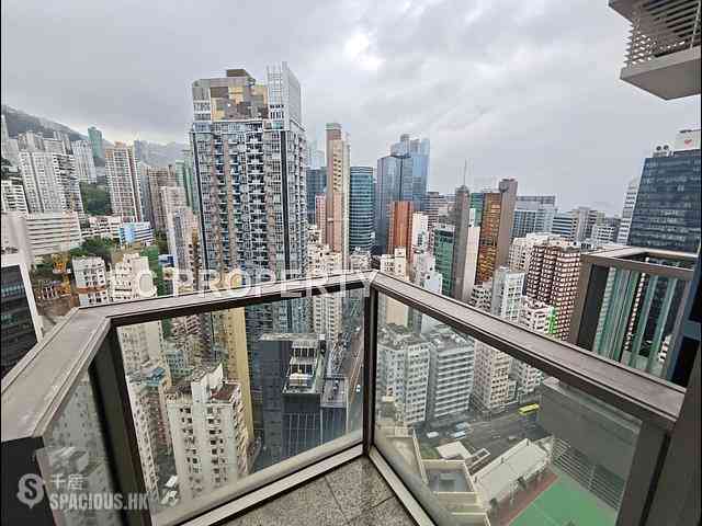 Wan Chai - The Avenue Phase 2 Block 1 03