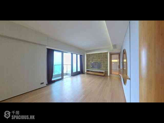 Mid Levels Central - Arezzo 01