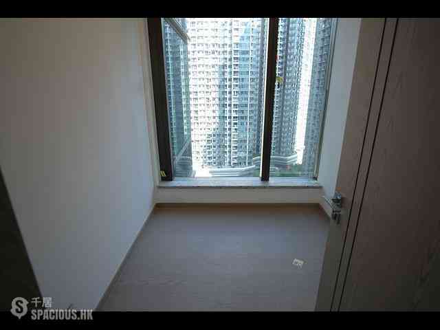 Wong Chuk Hang - The Southside Phase 3C Blue Coast II 02