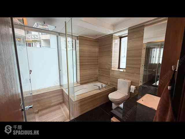 Tai Hang - The Signature 10