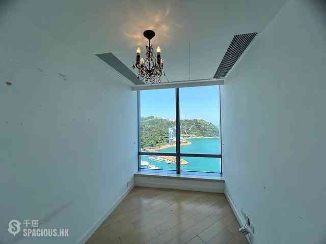 Ap Lei Chau - Larvotto Block 2 03
