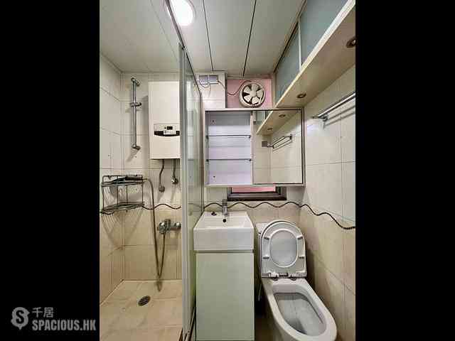 Sai Ying Pun - Wah Fai Court 04