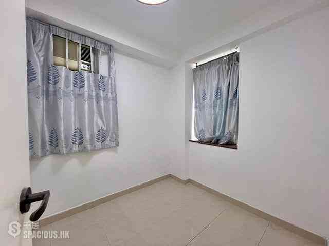 Sai Ying Pun - Wah Fai Court 05