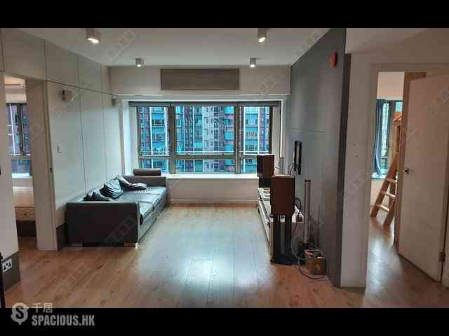 Yau Ma Tei - King'S Park Villa Block 7 03