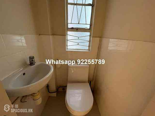 Sai Ying Pun - 29, Eastern Street 06