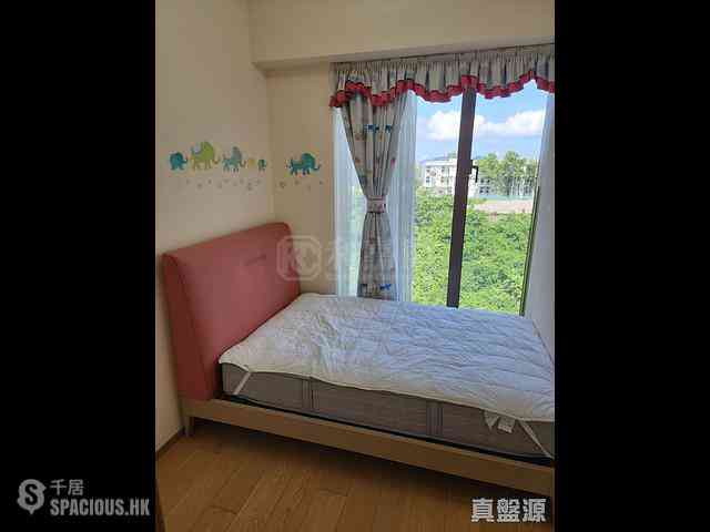 Shau Kei Wan - Island Garden 04