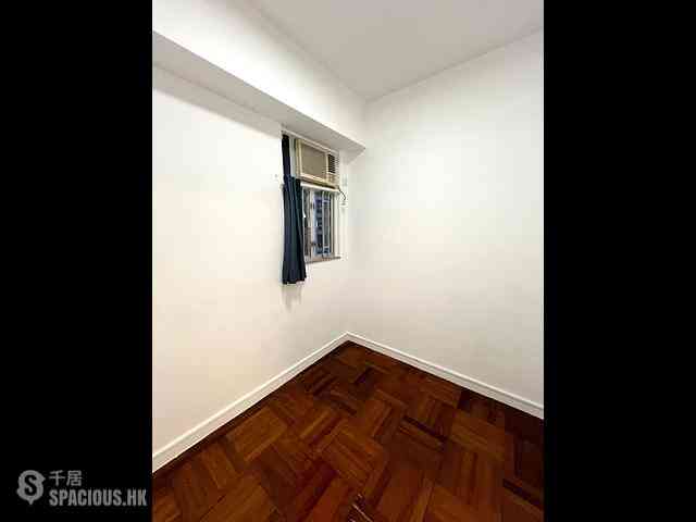 Wan Chai - Bo Fung Mansion 10