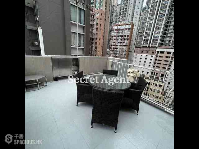 Mid Levels Central - Rich Court 02