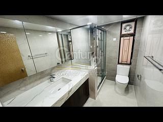 Mid Levels Central - Right Mansion 14