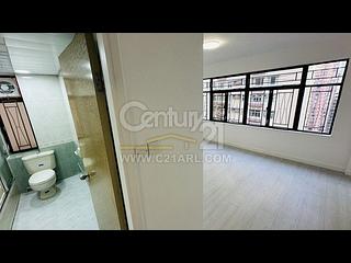 Mid Levels Central - Right Mansion 13