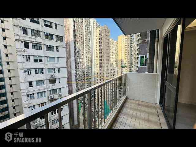 Mid Levels Central - Right Mansion 08