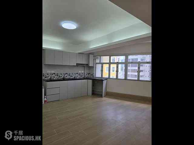Wan Chai - Senior Building 01