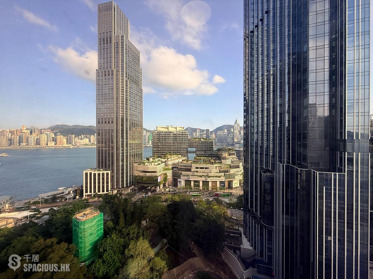 Tsim Sha Tsui - Harbour Pinnacle 01
