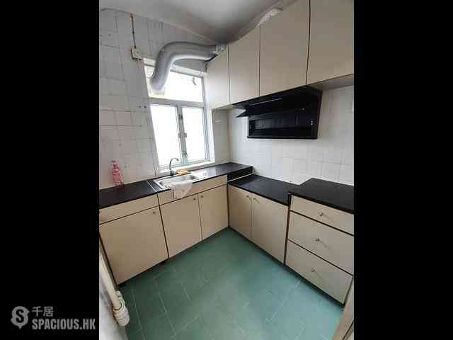 Causeway Bay - Hennessy Apartments 07