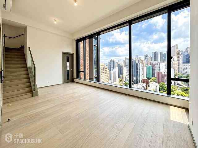 Shek Tong Tsui - The Hilltop 01