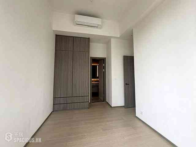 Shek Tong Tsui - The Hilltop 11