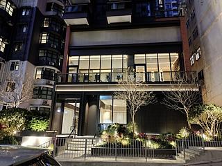 Shek Tong Tsui - The Hilltop 25