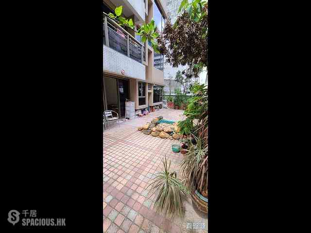Quarry Bay - Splendid Place 01