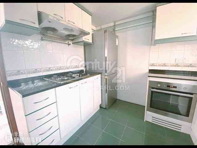 Stanley - Stanley Beach Villa 04
