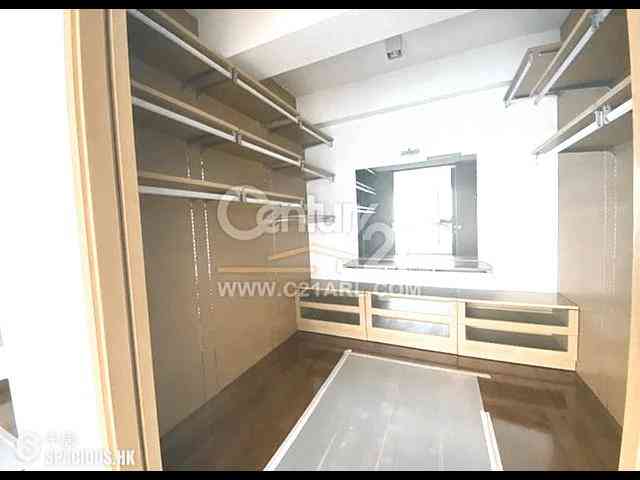 Stanley - Stanley Beach Villa 06