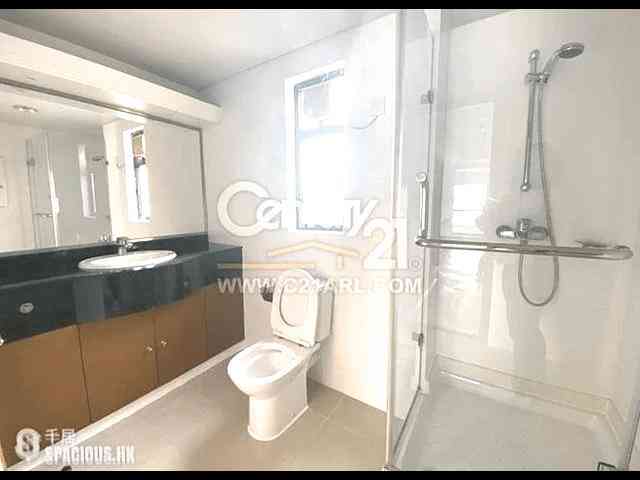 Stanley - Stanley Beach Villa 07