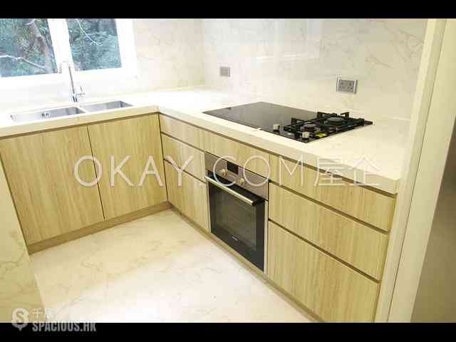 Stubbs Road - Leon Court 09