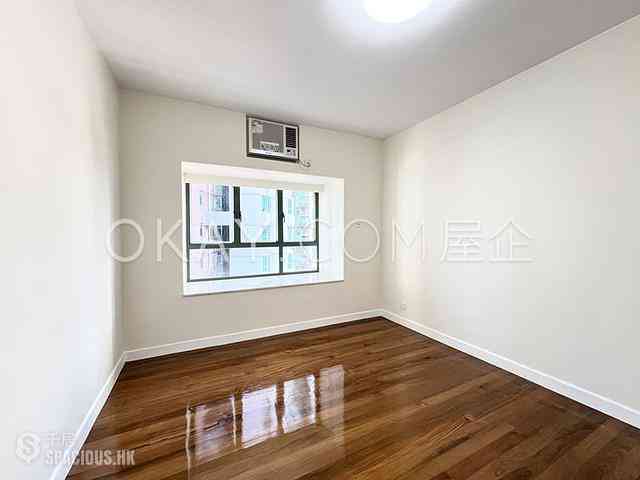 Mid Levels East - Monmouth Place 04