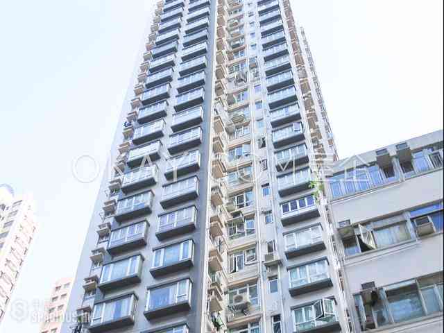 Wan Chai - Lok Moon Mansion 07