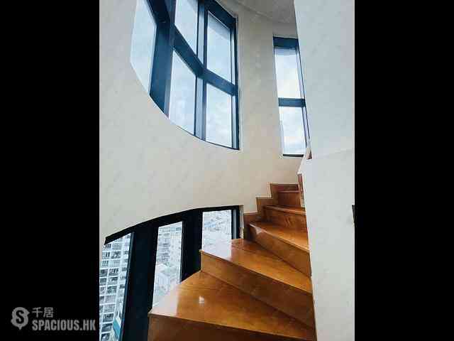 Mid Levels West - Wilton Place 01