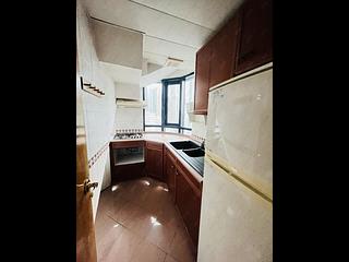 Mid Levels West - Wilton Place 04