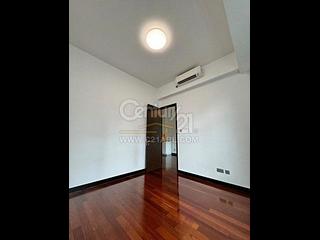 Wan Chai - J Residence 07