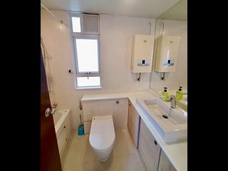 Sai Ying Pun - Golden Phoenix Court 10