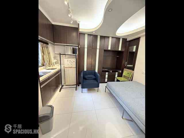 Sai Ying Pun - Fung Shing Building 03