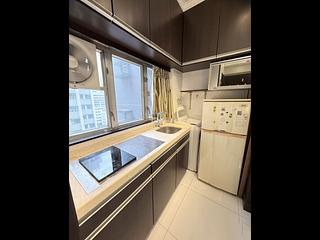 Sai Ying Pun - Fung Shing Building 05