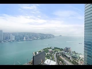 West Kowloon - The Harbourside 03