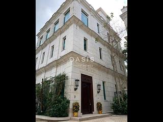 Repulse Bay - 110, Repulse Bay Road 11