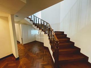 Shouson Hill - Henredon Court 03