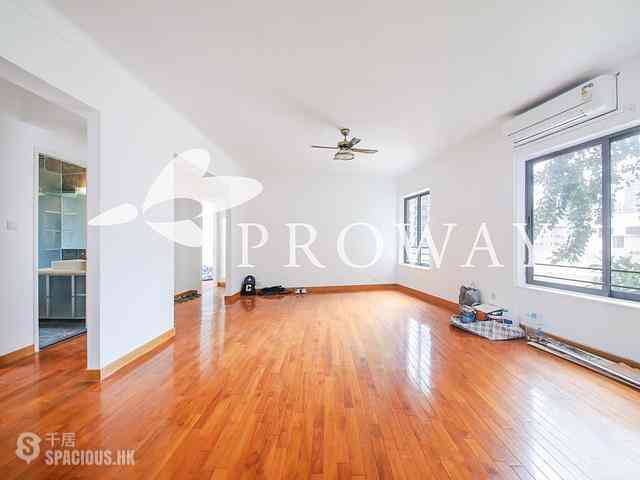 Mid Levels Central - Hong Lok Mansion 03