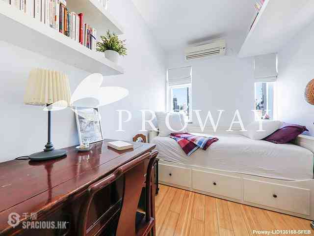 Stubbs Road - Miramar Villa 09