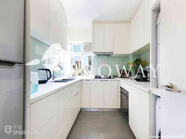 Stubbs Road - Miramar Villa 11