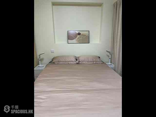 Sheung Wan - 185, Wing Lok Street 06