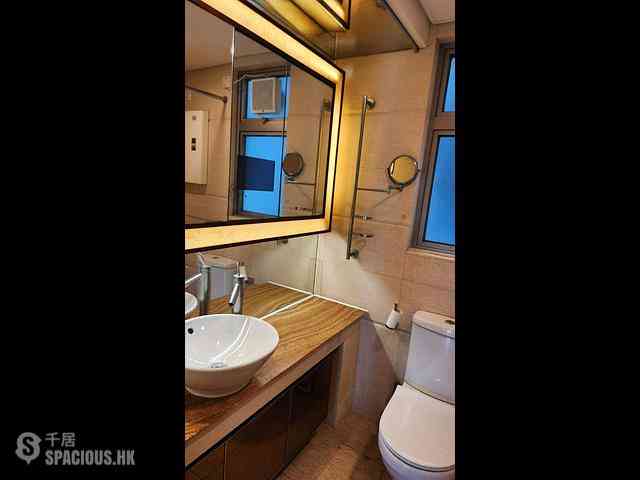 Tai Kok Tsui - Harbour Green 10