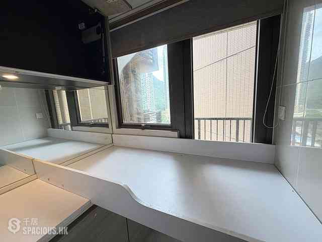 Tung Chung - The Visionary Tower 5 08