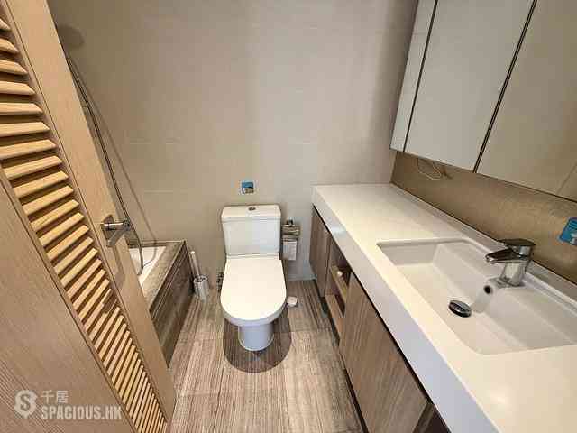 Tung Chung - The Visionary Tower 5 12