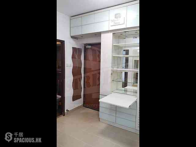 Causeway Bay - Sun Ho Court 08